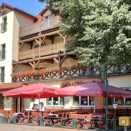 Hotel Am Liepnitzsee ヴァンドリッツ エクステリア 写真
