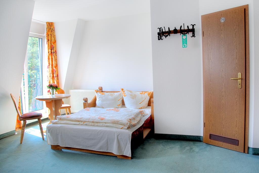 Hotel Am Liepnitzsee ヴァンドリッツ エクステリア 写真
