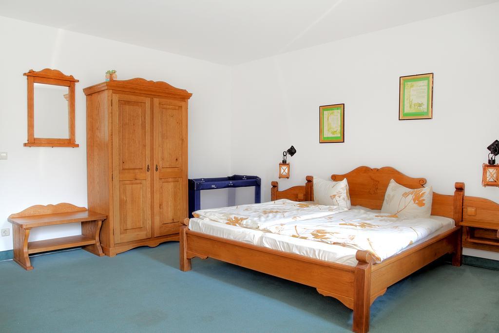 Hotel Am Liepnitzsee ヴァンドリッツ エクステリア 写真