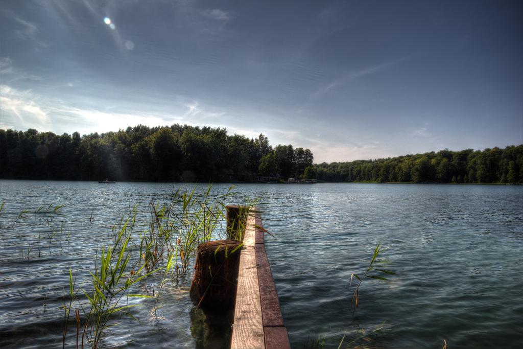 Hotel Am Liepnitzsee ヴァンドリッツ エクステリア 写真