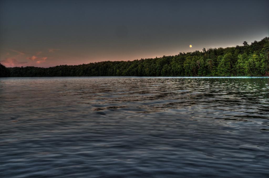 Hotel Am Liepnitzsee ヴァンドリッツ エクステリア 写真